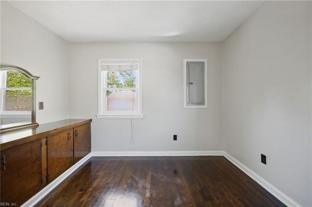 1344 Jenifer ST, Norfolk, VA 23503