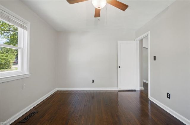 1344 Jenifer ST, Norfolk, VA 23503