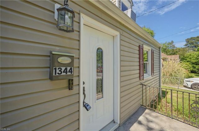 1344 Jenifer ST, Norfolk, VA 23503