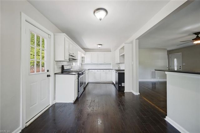 1344 Jenifer ST, Norfolk, VA 23503