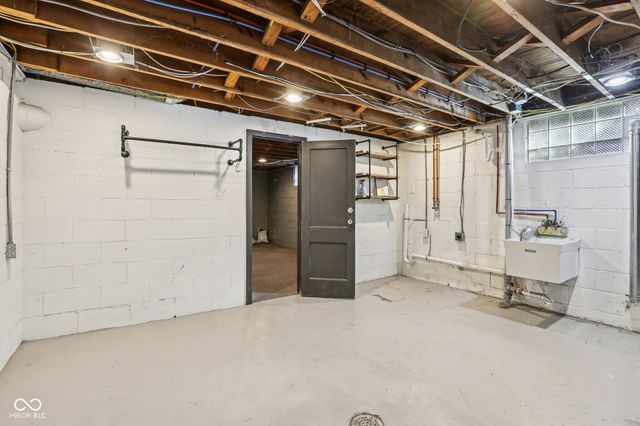 5260 Cornelius Avenue, Indianapolis, IN 46208