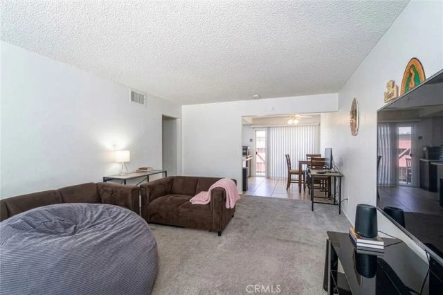 2601 W Juniper, Santa Ana, CA 92704