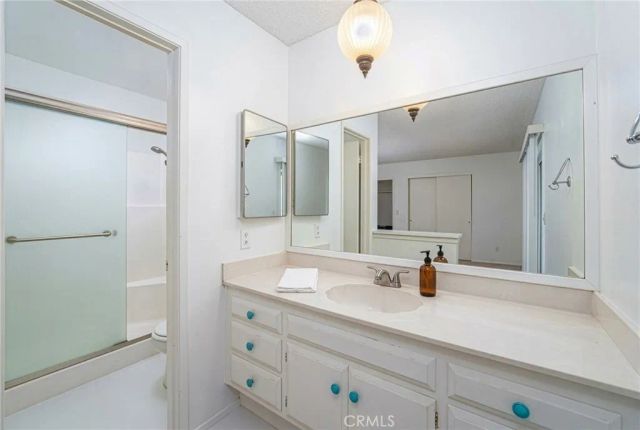2601 W Juniper, Santa Ana, CA 92704