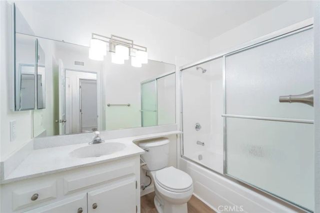 2601 W Juniper, Santa Ana, CA 92704