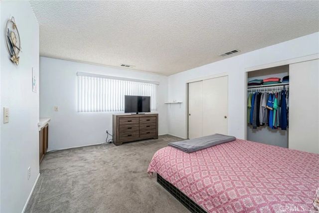 2601 W Juniper, Santa Ana, CA 92704