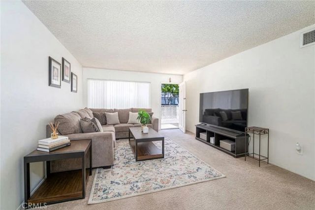 2601 W Juniper, Santa Ana, CA 92704
