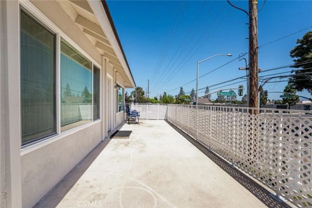 2601 W Juniper, Santa Ana, CA 92704