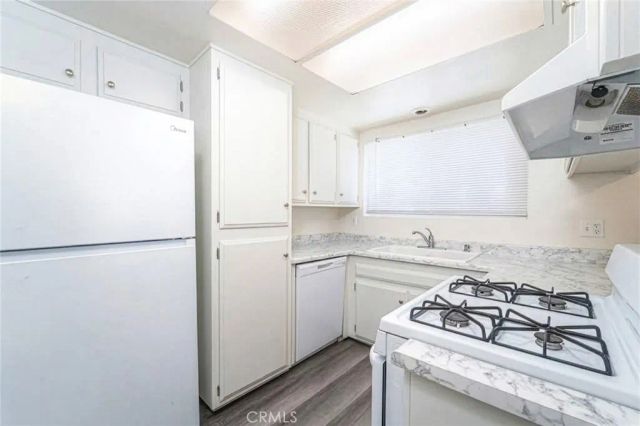 2601 W Juniper, Santa Ana, CA 92704
