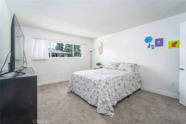 2601 W Juniper, Santa Ana, CA 92704