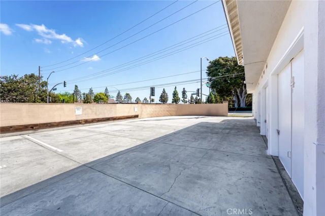 2601 W Juniper, Santa Ana, CA 92704