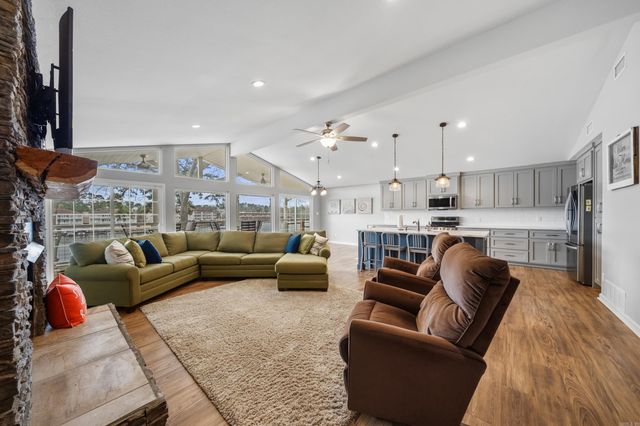 314 Paradise Point, Hot Springs National Park, AR 71913