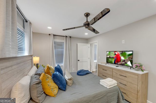 155 Parkview Drive SE, Marietta, GA 30060