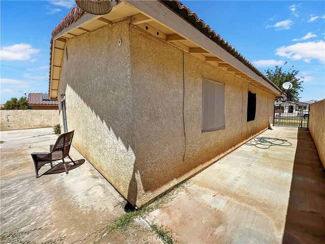260 E Oasis Street, Blythe, CA 92225