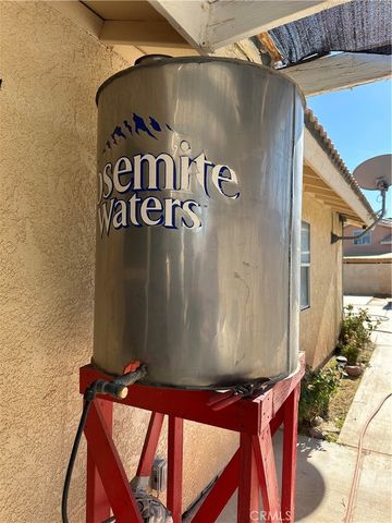 260 E Oasis Street, Blythe, CA 92225