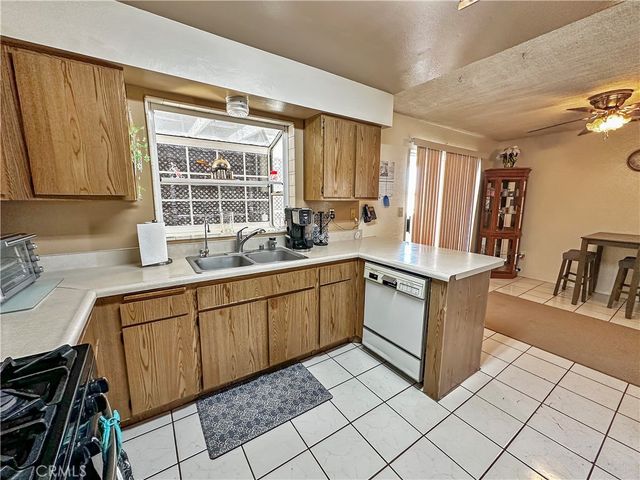 260 E Oasis Street, Blythe, CA 92225
