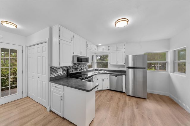 14618 NW 146 TERRACE, Alachua, FL 32615