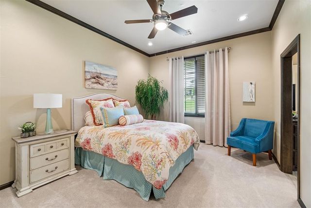 21484 S Sawtooth Circle, Edmond, OK 73012