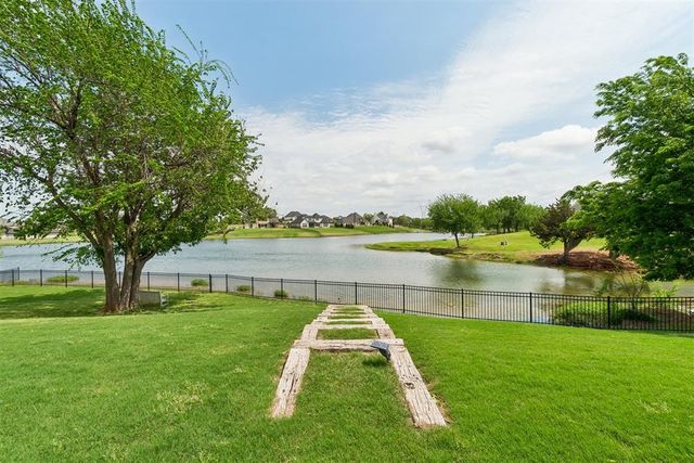 21484 S Sawtooth Circle, Edmond, OK 73012