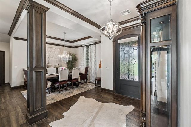 21484 S Sawtooth Circle, Edmond, OK 73012