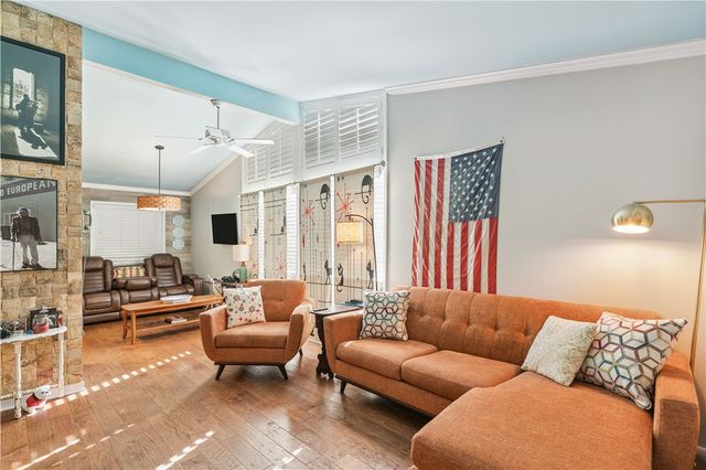 2111 Clairmont Lane, Brunswick, GA 31520