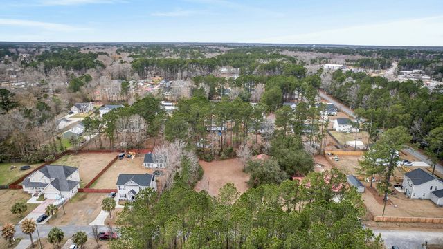 105 Young Drive, Summerville, SC 29483