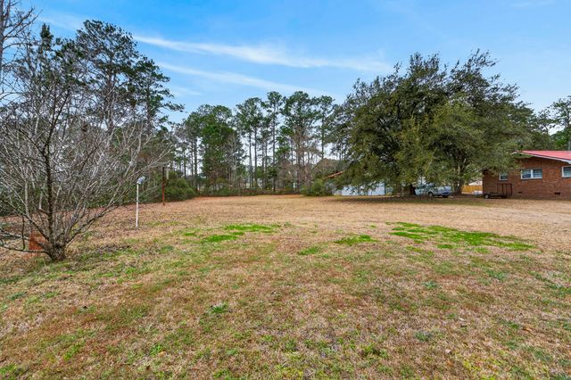 105 Young Drive, Summerville, SC 29483
