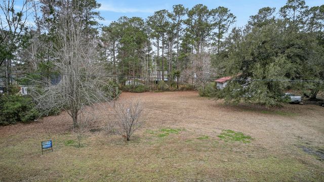 105 Young Drive, Summerville, SC 29483
