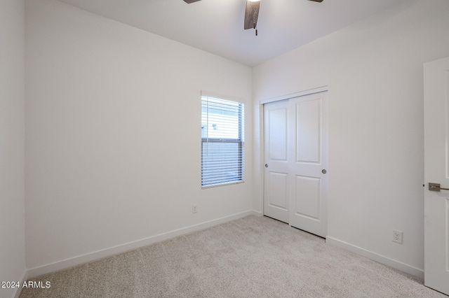 7931 W FRIER Drive, Glendale, AZ 85303