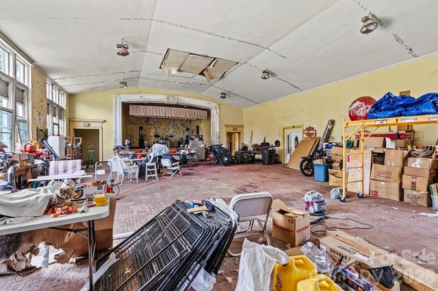 1318 Ostwalt Amity Road, Cleveland, NC 27013