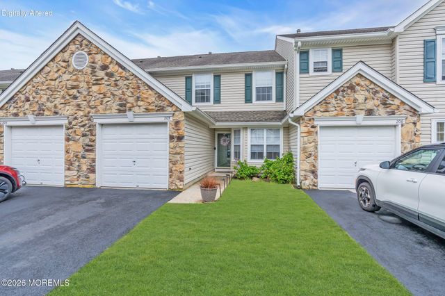 205 Iris Way, Brick, NJ 08724