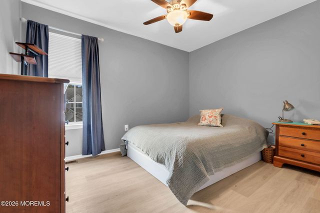 205 Iris Way, Brick, NJ 08724