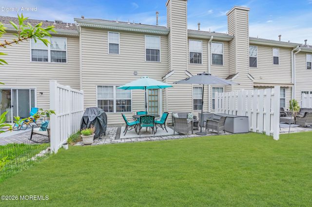 205 Iris Way, Brick, NJ 08724