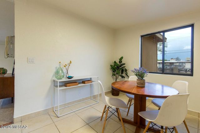 1310 N 14th Avenue, Tucson, AZ 85705