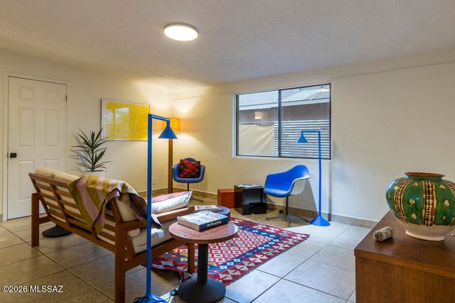 1310 N 14th Avenue, Tucson, AZ 85705