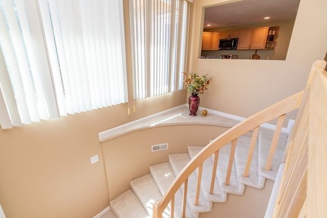60 Algonquin Trail 60, Ashland, MA 01721