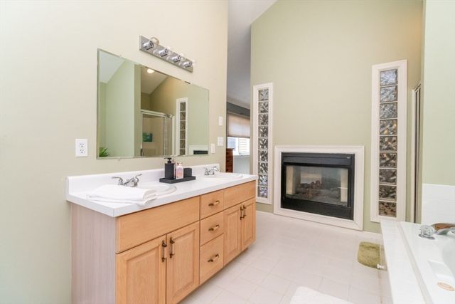 60 Algonquin Trail 60, Ashland, MA 01721