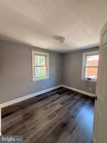 241 OLIVER AVE, Trenton, NJ 08618