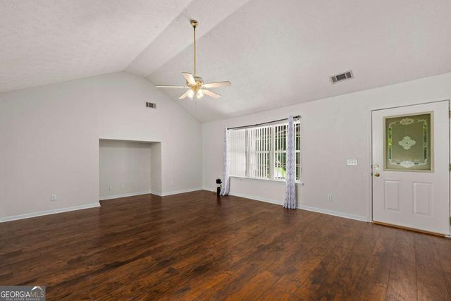 6204 Cherrywood Trail, Gainesville, GA 30506