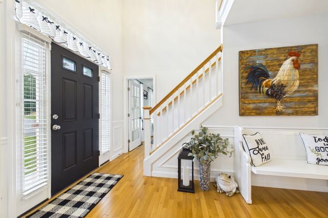 232 Collins Corner Rd, Dartmouth, MA 02747