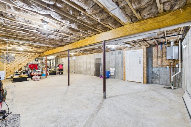 232 Collins Corner Rd, Dartmouth, MA 02747