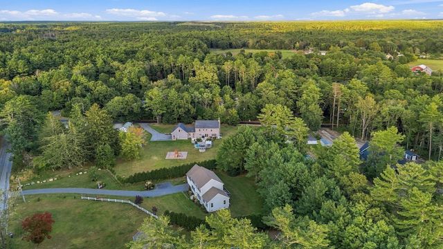 232 Collins Corner Rd, Dartmouth, MA 02747
