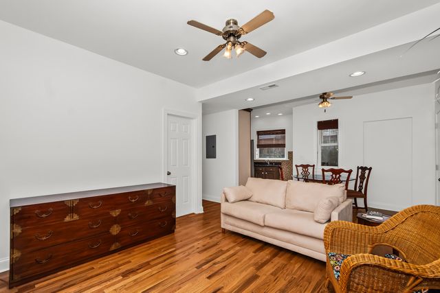 1629 W NORTH SHORE Drive 103, Chicago, IL 60626