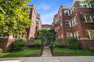1629 W NORTH SHORE Drive 103, Chicago, IL 60626