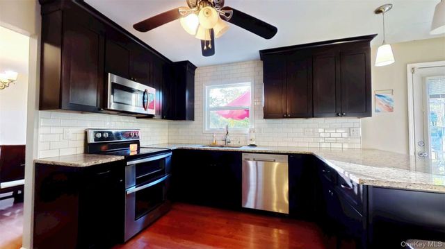 54 Berea Road, Walden, NY 12586