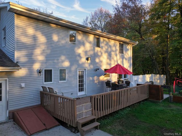 54 Berea Road, Walden, NY 12586