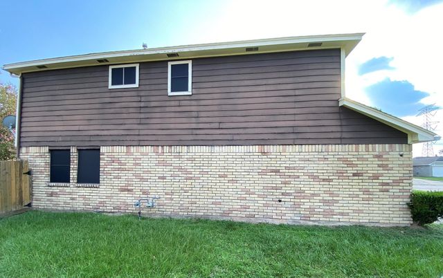 10531 Golden Meadow Drive, Houston, TX 77064