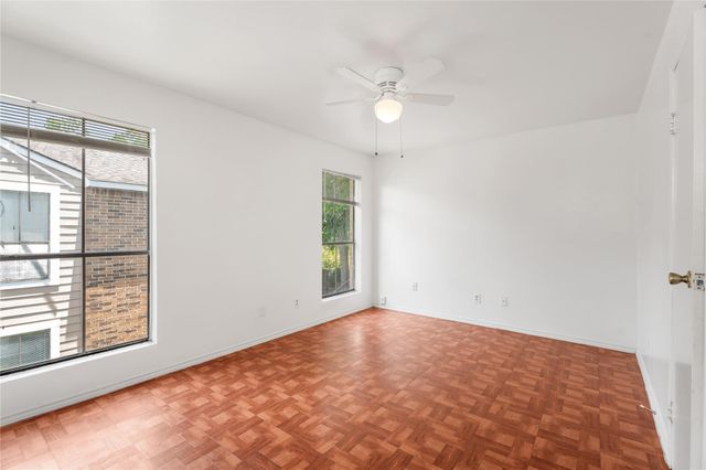 7200 W T C Jester Boulevard 2604, Houston, TX 77088