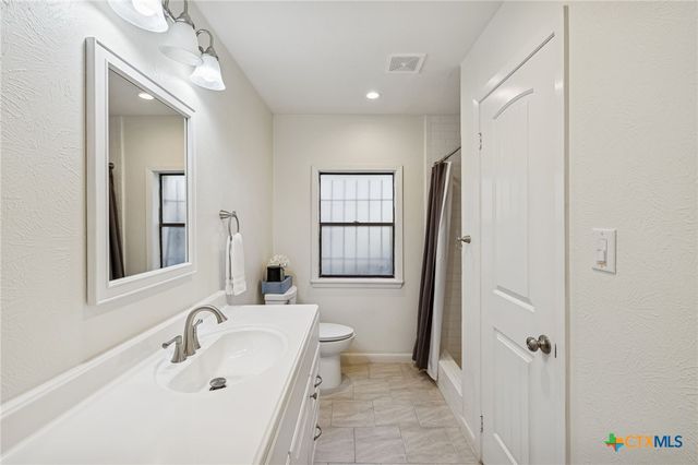 2270 Connie Drive, Canyon Lake, TX 78133