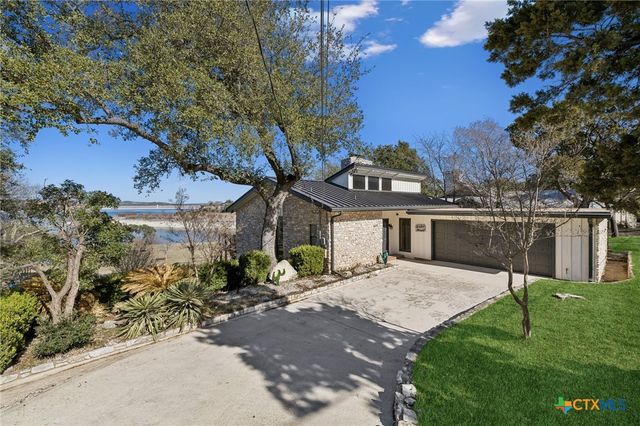 2270 Connie Drive, Canyon Lake, TX 78133