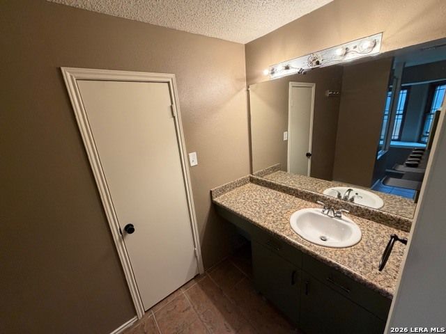 8918 Silent Cross, San Antonio, TX 78250